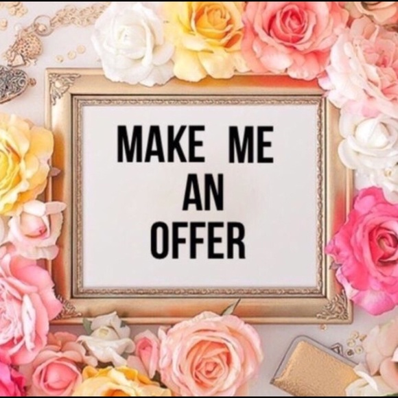 ⭐️GET TO KNOW ME YALL⭐️ POSHMARK AMBASSADOR II STATUS⭐️PUT A FACE TO MY CLOSET⭐️ - Picture 7 of 10